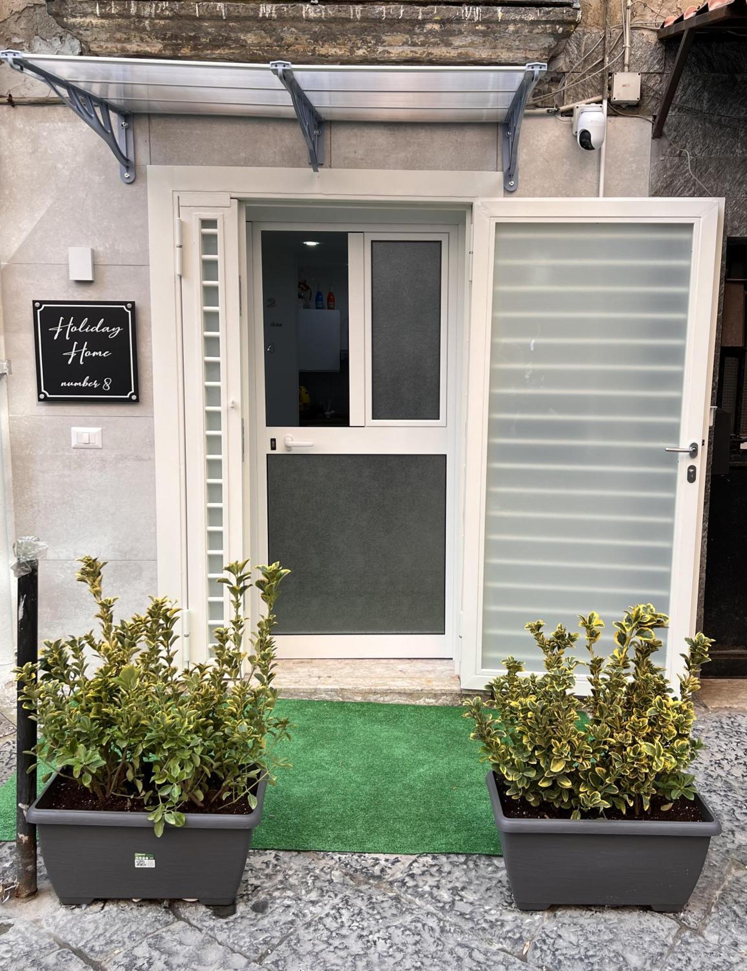 Holiday Home Number 8 Napoli Exterior foto